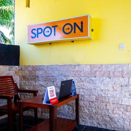 Spot On 2732 Sandy Guesthouse Mataram Luaran gambar