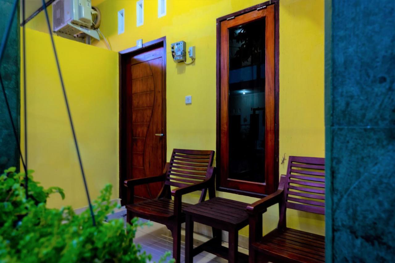Spot On 2732 Sandy Guesthouse Mataram Luaran gambar