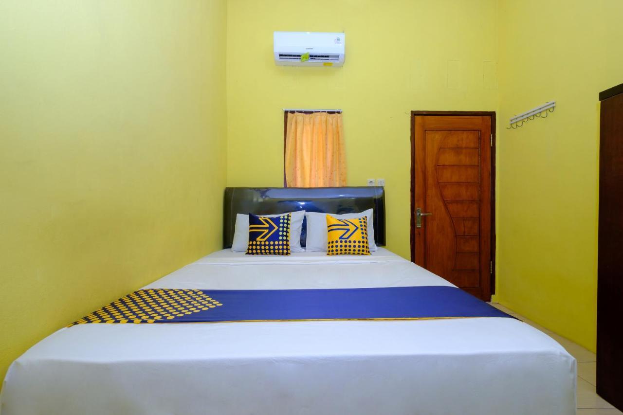 Spot On 2732 Sandy Guesthouse Mataram Luaran gambar