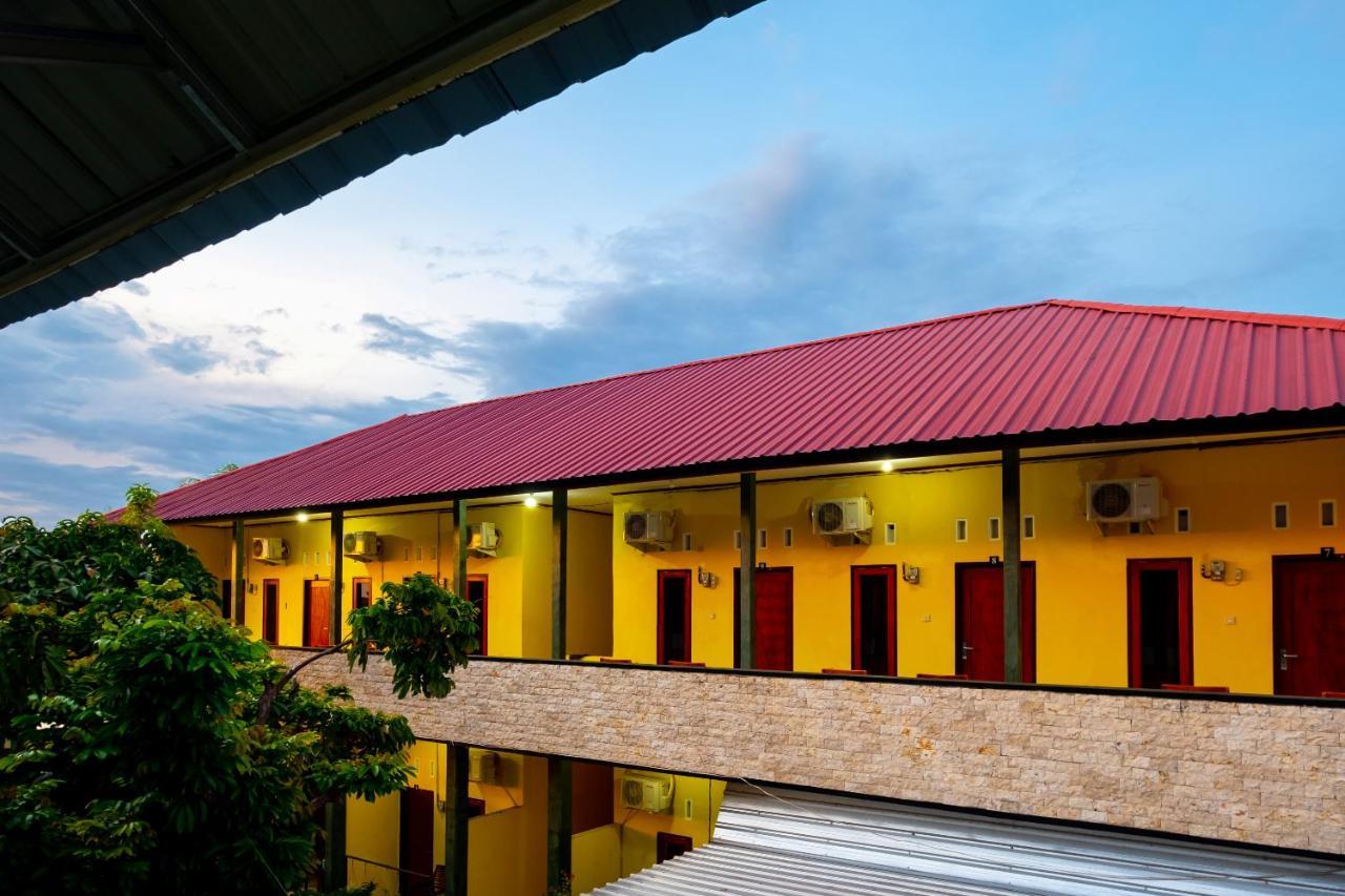 Spot On 2732 Sandy Guesthouse Mataram Luaran gambar