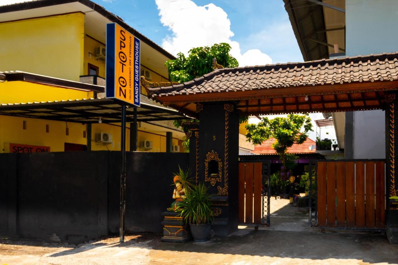 Spot On 2732 Sandy Guesthouse Mataram Luaran gambar